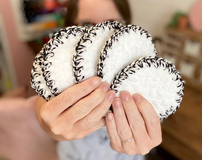 Crafty Facial Rounds- Face Scrubby Crochet Pattern