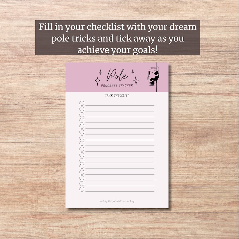 K&ouml;nnte beinhalten: Eine rosa Checkliste mit dem Text "Pole Progress Tracker" und "Trick Checklist". Oben rechts befindet sich eine Schwarzwei&szlig;illustration einer Person, die einen Pole-Trick ausf&uuml;hrt.