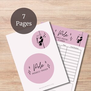 K&ouml;nnte beinhalten: Ein druckbarer Planer f&uuml;r Pole-Dance-Routinen. Der Planer hat einen rosa Hintergrund mit einer schwarzen Silhouette einer Frau an einer Stange. Der Planer enth&auml;lt Abschnitte f&uuml;r Zeit und Trick/Position. Der Planer enth&auml;lt auch einen Fortschritts-Tracker mit einem rosa Hintergrund und einer schwarzen Silhouette einer Frau an einer Stange.
