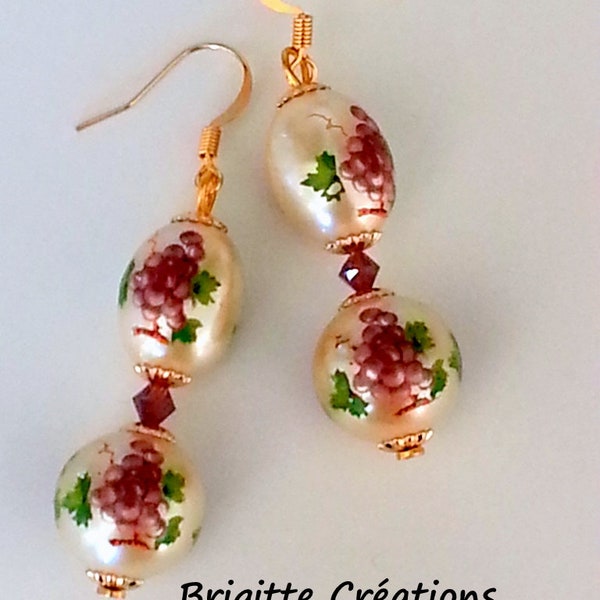 BOUCLES D'OREILLES en perles japonaises TENSHA sur crochets d'oreilles plaqué or.