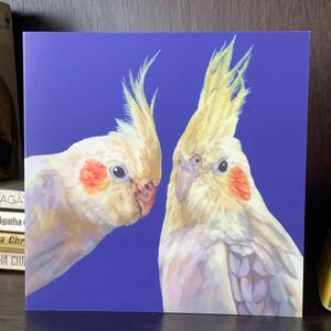 Tarjeta artística de cacatúa: pintura al óleo original, saludo de mascota, decoración azul