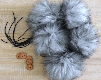 Set of 5 | Faux Fur Pom Pom With Button - Gray