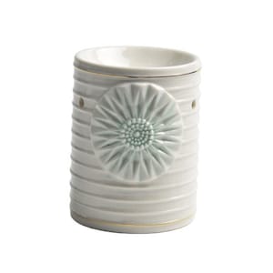 Porcelain Flower pattern Oil/Wax Burner, Blue Sun Flower