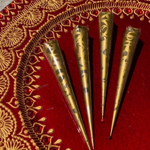 FOUR HENNA CONES // all natural, hand made henna cones // henna paste // natural henna // henna art // mendhi // mehndi