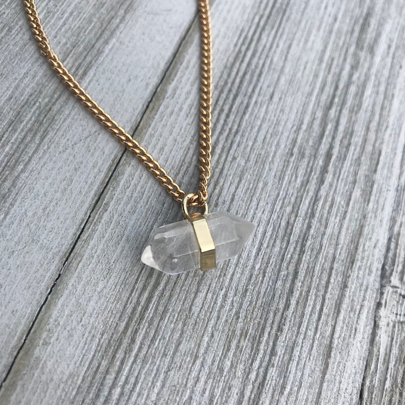 Clear Quartz Crystal Pendant Boho Necklace - Clear Quartz Crystal Pendant Necklace Clear Quartz Crystal Pendant Boho Necklace - Clear Quartz Crystal Pendant Necklace