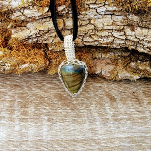 Labradorite Wire Wrapped Pendant, Silver Plated Wire Wrapped Pendant, Natural Labradorite Pendant