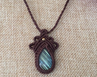 Natural Labradorite Pendant Necklace, Crystal Energy Necklace, Healing Labradorite Stone Necklace, Yoga Necklace