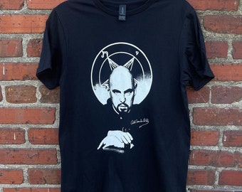 Nueva camiseta de Anton LaVey