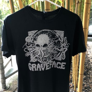 Cthulu Graveface Patreon Tee