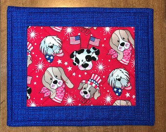 Quilted mug rug, patriotic dog snack mat, item #773