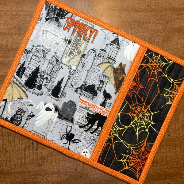 Quilted spooky Halloween mug rug, haunted house, spider webs, item #813