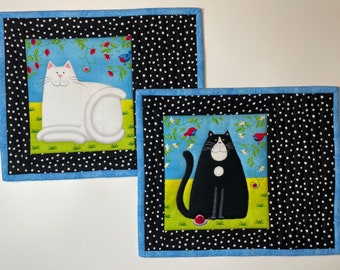 Quilted cat mug rug, black or white kitty snack mat, item #1367