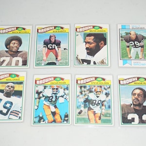 1970s Topps Cleveland Browns Football Card Lot - Mack Mitchell, Bob Babich - Vintage NFL