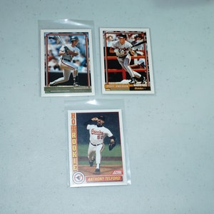 Orioles de Baltimore de 1990, lote de cartas vintage, el novato Anthony Telford y más