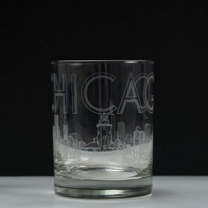 CHICAGO City Whyskey Engraves Glass Art Gift