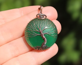 Agate Gemstone Tree Of Life Norse Pendant, Celtic Yggdrasil World Tree Necklace, Protection Amulet, 7th Anniversary Gift Gift for Husband