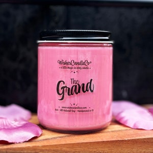 The Grand 8oz Candle With Free Pin Inside - Florida - Lobby Scent - Resort - Vacation - Floridian - Clean Scent - Natural Soy Wax - Wishes