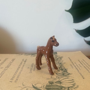 Vintage MCM HAGEN RENAKER Miniaturglas Pferdefigur, Mini Fohlen, Helen Perrin Farmlund