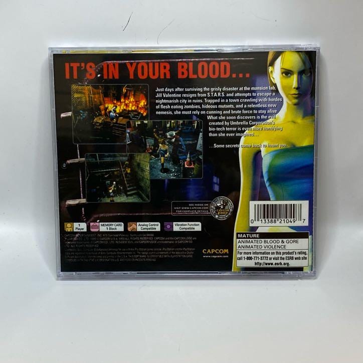 レア　Resident Evil 3 Nemesis カレンダー 2001年版 1999 Resident Evil 3 Nemesis Jill Valentine Vintage Rare Poster