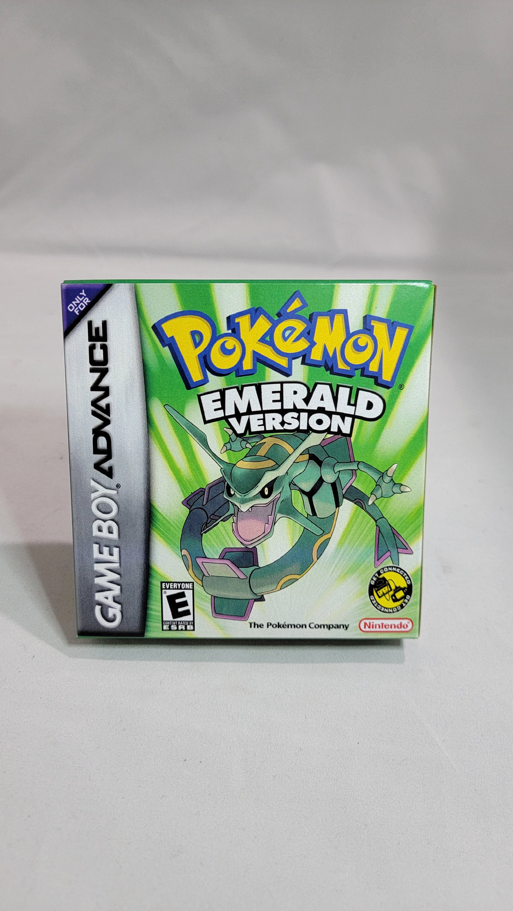 ヘンリー　プレソン作　エメラルドベイ Pokemon Emerald | NTSC | Gameboy Advance | GBA | En | Reproduction