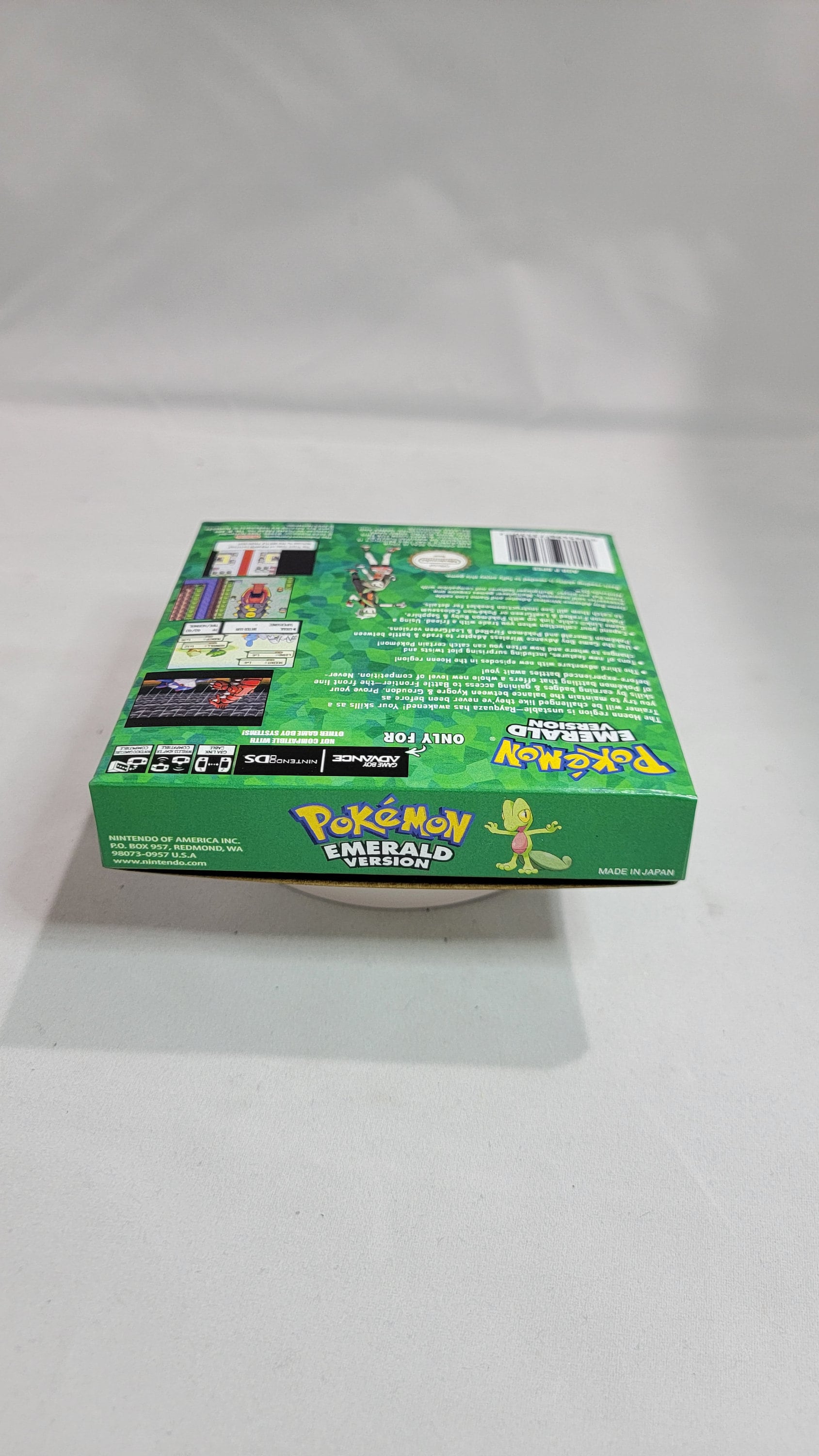 Pokemon Emerald | NTSC | Gameboy Advance | GBA | En | Reproduction