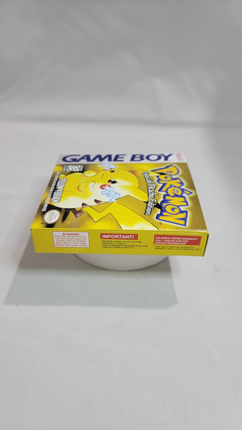 Pokémon Yellow | NTSC | Gameboy | GB | En | Reproduktionslåda och innerfack bild 4