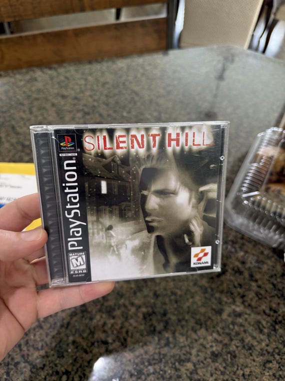 Silent Hill | NTSC | Playstation | PS1 | En | Reproduction Case and Booklet - NO GAME