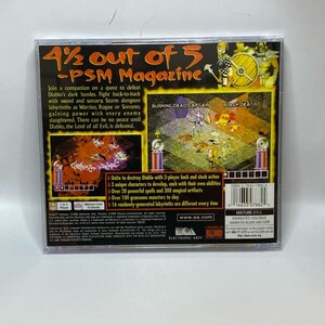 Peut inclure: Bo&icirc;tier de jeu vid&eacute;o Diablo avec une note de 4,5 sur 5 du magazine PSM. Le dos du bo&icirc;tier pr&eacute;sente des d&eacute;tails sur le jeu, notamment la possibilit&eacute; d'unir ses forces pour d&eacute;truire Diablo avec une action hack and slash &agrave; 2 joueurs.