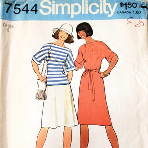 Maat 6 ONBESNEDEN Jaren 70 Simplicity 7544 Naaipatroon, gebreide jurk, topje, rok, buste 30