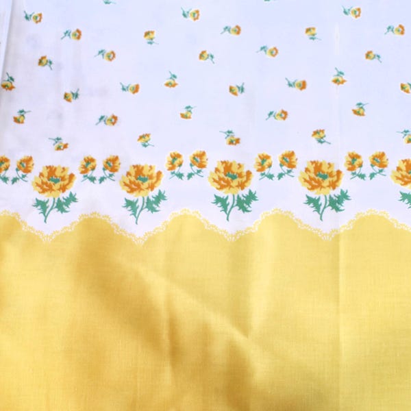 Vintage Stoff, gelb ausgebogter Bordüre mit Goldblumen, 36 "breit, durch den halben Yard verkauft