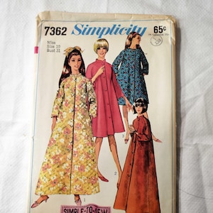 Size 10 Vintage 1960s Simplicity 7362 Sewing Pattern Misses Loose Fitting Flared Caftan Robe Front Button Raglan Sleeves Bust 31&quot;