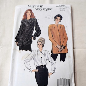 Puede incluir: Un paquete de patrones de costura Very Easy Very Vogue. La parte delantera del paquete presenta ilustraciones de tres blusas y chaquetas de mujer diferentes. El número de patrón es 8758 y la talla es 18-20-22.