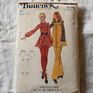 Size 9 10 Vintage 1970s Butterick 6389 Sewing Pattern Misses Junior Petite Tunic Top Blouse with Bell Sleeves Short Shorts, Wide Leg Pants