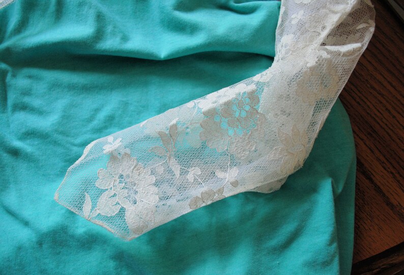 Back V Neckline with Button and Loop Closure Front Cowl Neckline Vintage 1950s Fitted Lace Bolero Jacket