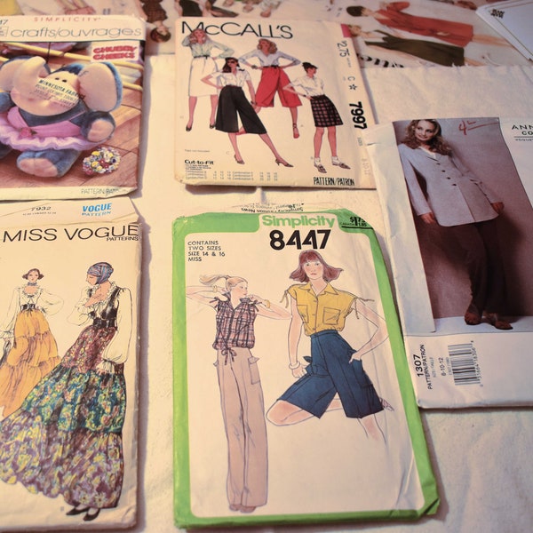 Lot of Vintage Sewing Patterns, Craft Patterns, Perfect for Card Supplies and Crafts, Misses, Crafts from 1950s to 2000s