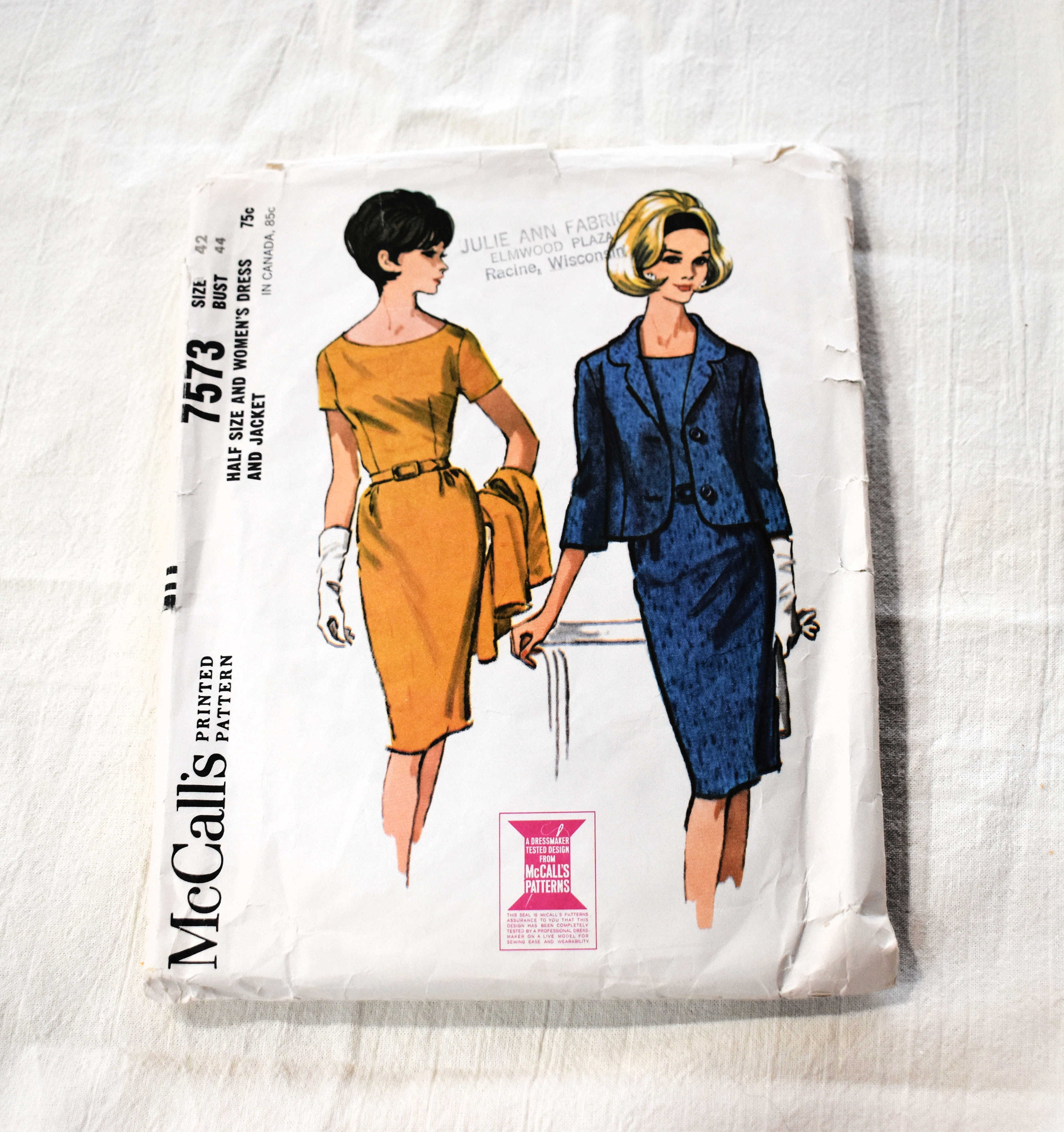 Size XL Vintage 1960s Mccalls 7573 Sewing Pattern, Women's Dress