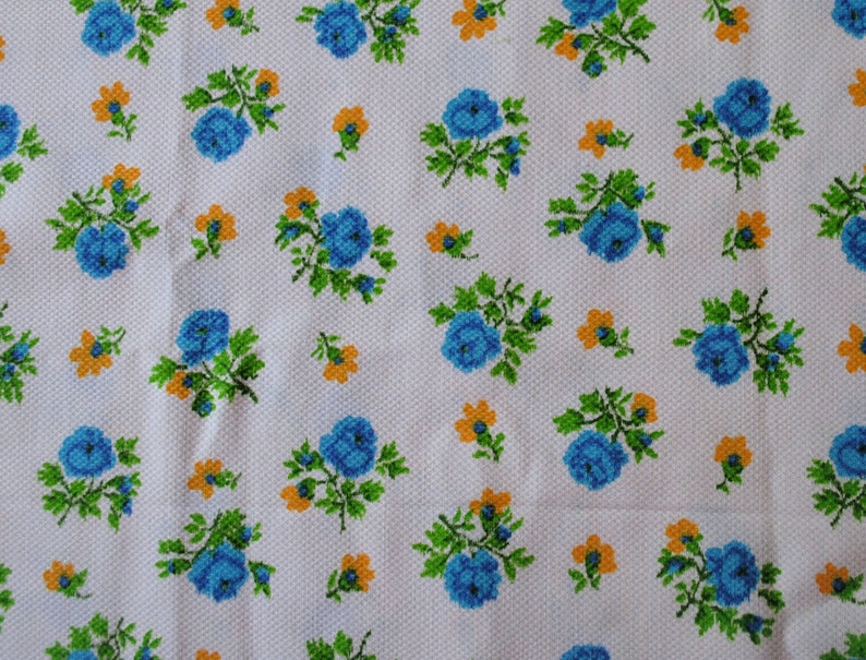 Unused Vintage 1960s Fabric Blue and Yellow Flowers on Nubby image 0