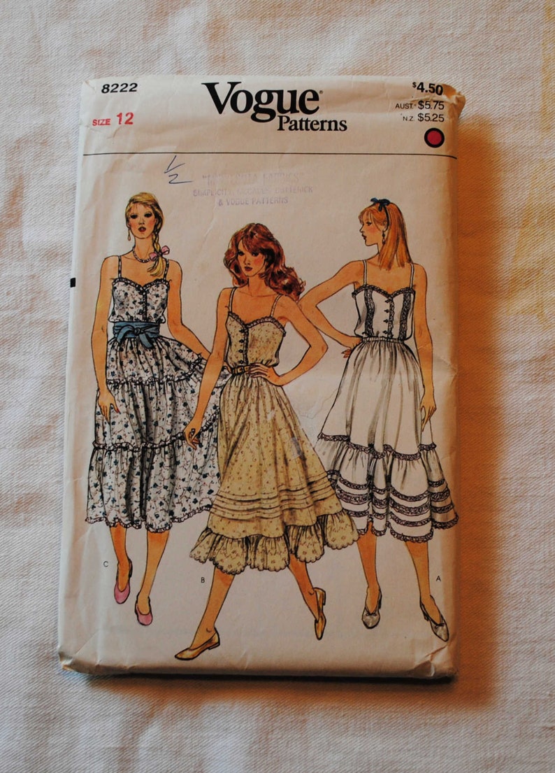 Size 12 UNCUT Vintage 1970s Vogue 8222 Sewing Pattern image 0