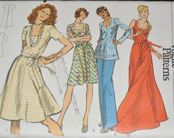 Vintage 1970s Vogue 8559 Sewing Pattern, Scoop Neck Semi Fitted Dress, Tunic , Pants, Size 42, Bust 46 UNCUT