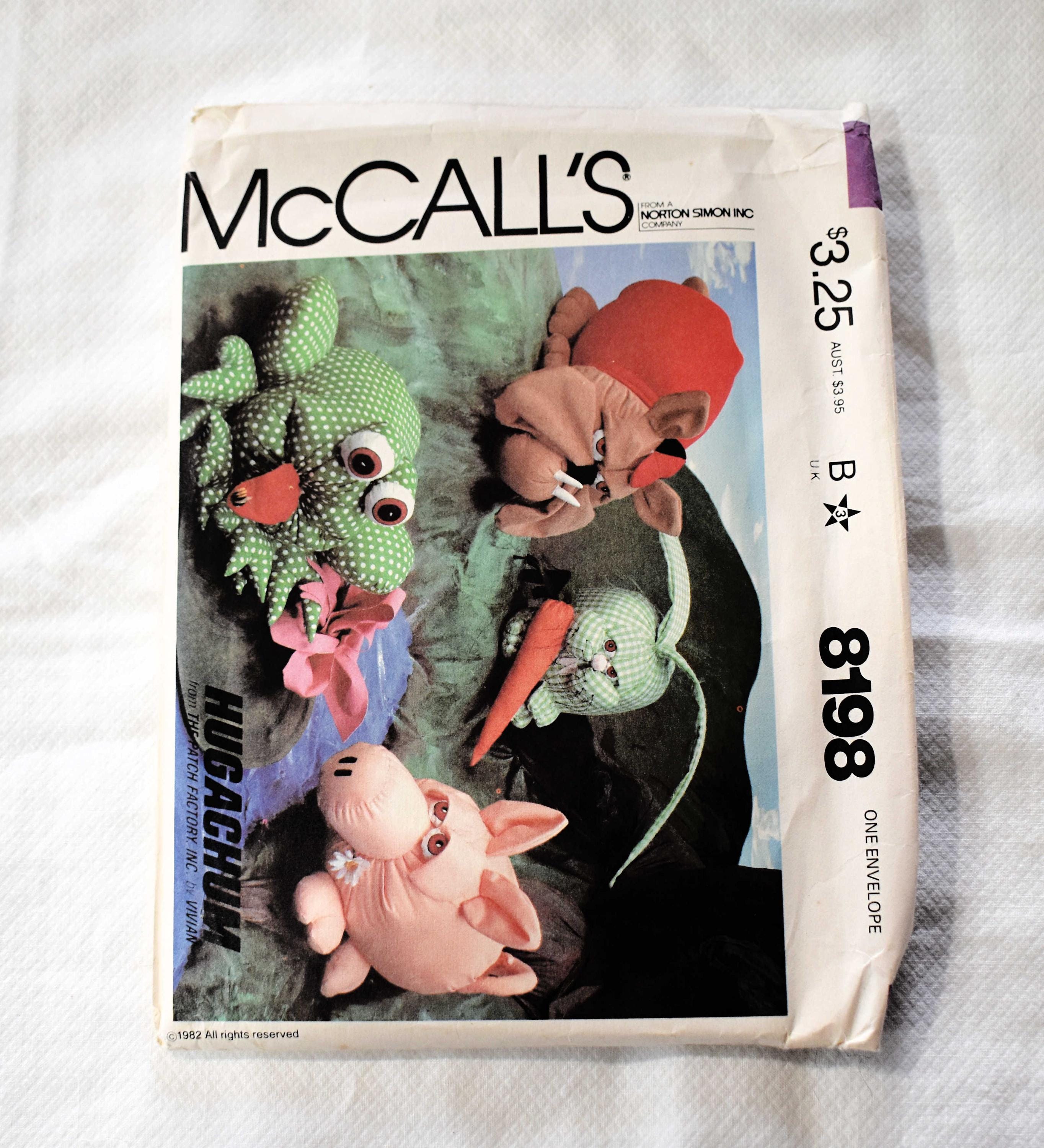 UNCUT 1980s Mccalls 8198 Sewing Pattern, Stuffed Animals, Rabbit