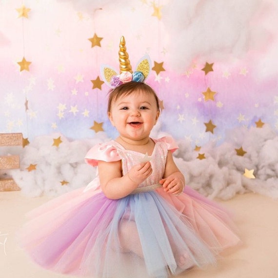 Robe arc-en-ciel Licorne, Robe Licorne premier anniversaire, Licorne 1er  anniversaire, Tenue danniversaire Licorne, Robe Tutu Licorne, Robes Licorne  fille -  France