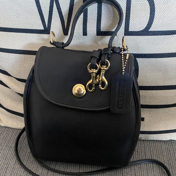 Vintage Coach 9904 Black Leather Derby Crossbody Top-Handle Bag