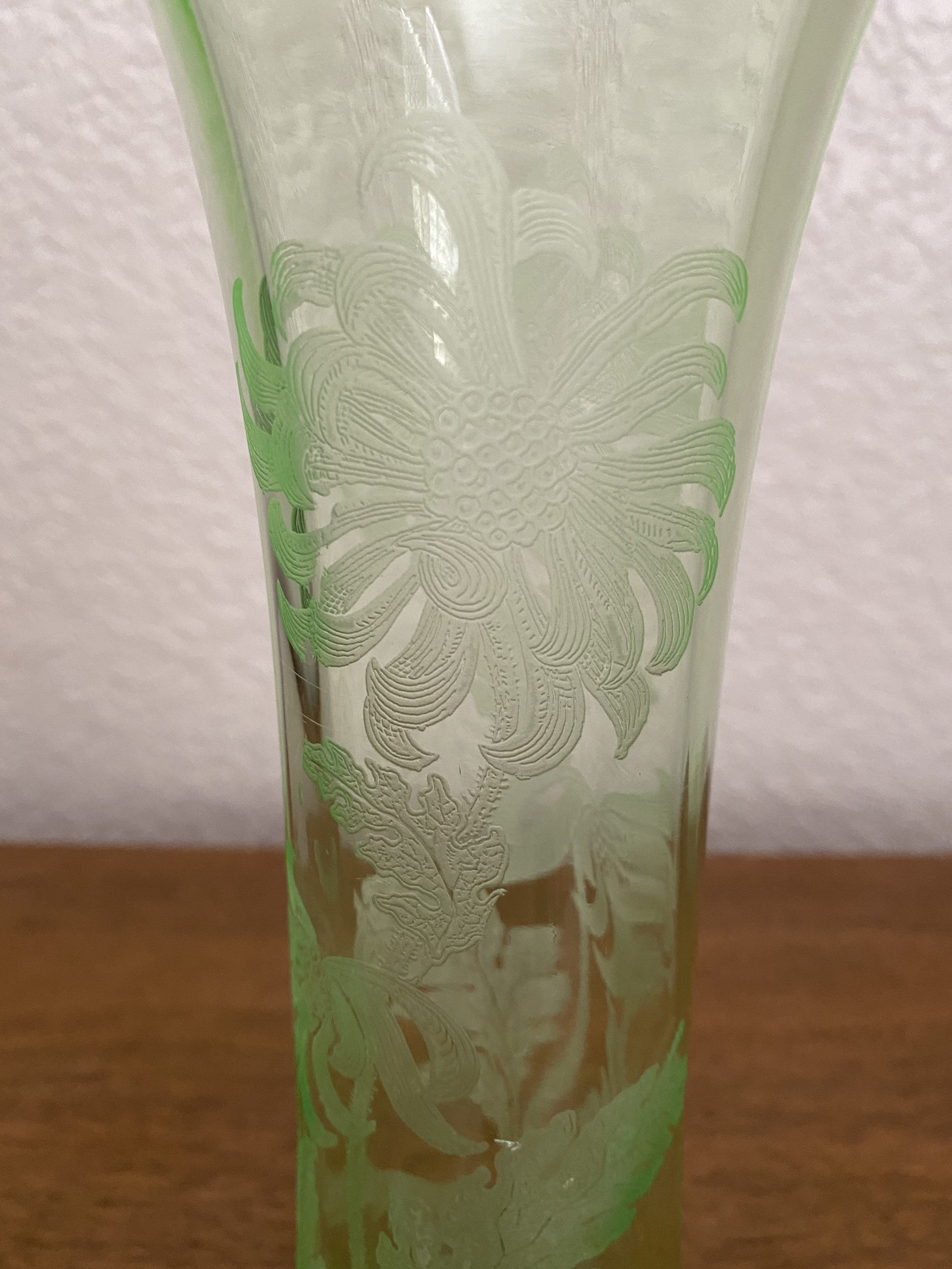 Wonderful Cambridge Glass Vase With Chrysanthemum Etching and Etsy