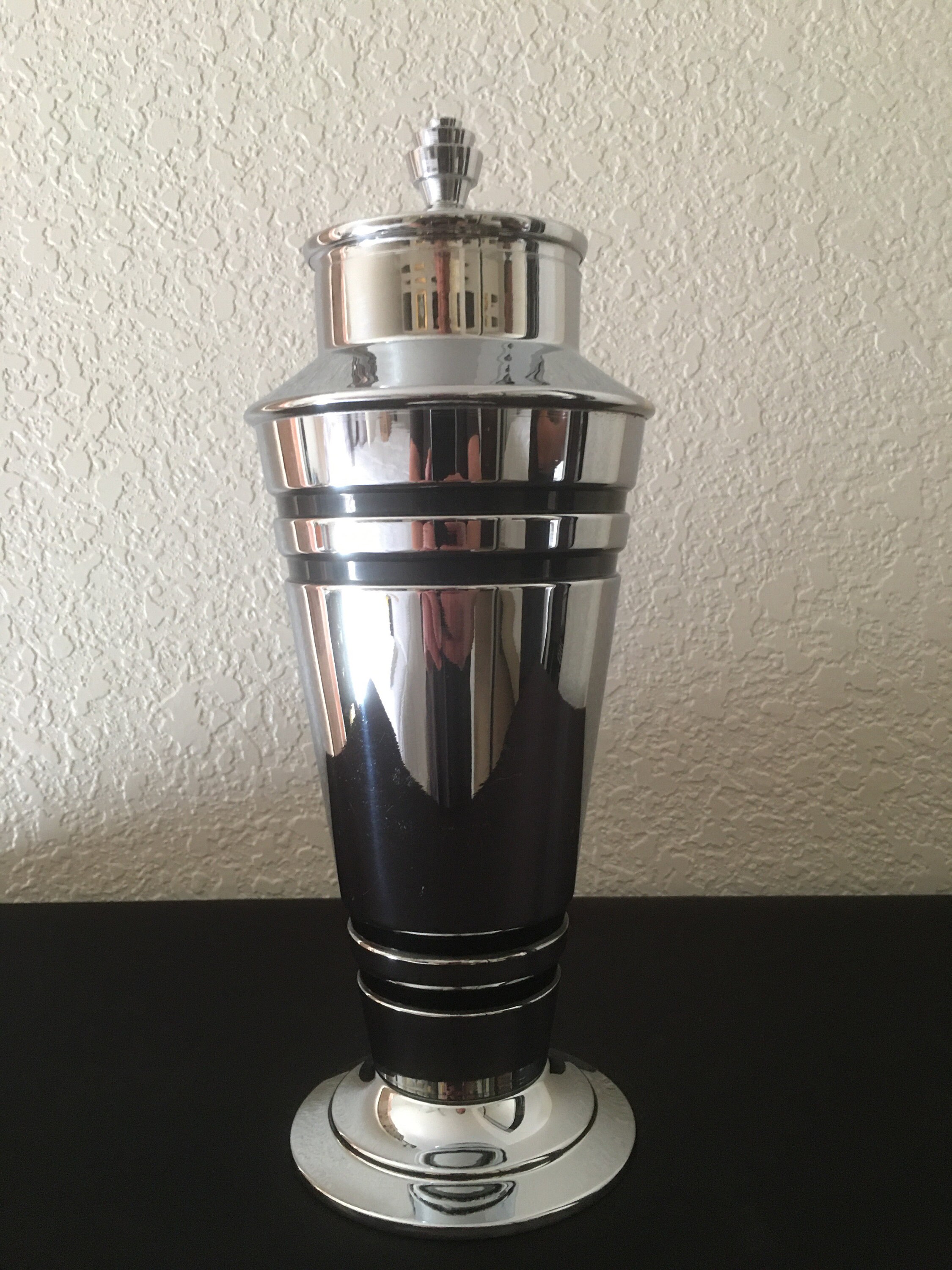 Art Deco Chrome Cocktail Shaker