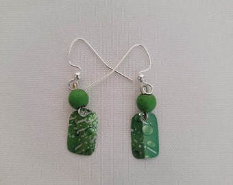 Boucles d'oreilles en aluminium vert recyclé
