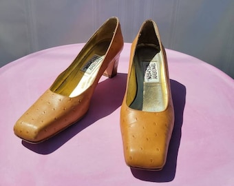 Timothy Hitsman des années 1960 en cuir d'autruche marron pompes taille 8 1/2