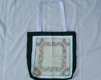Sac fourre-tout vert recyclé à motif mouchoir