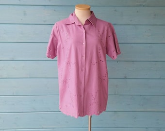 Chemisier boutonné en coton rose à oeillets des années 1990, petite