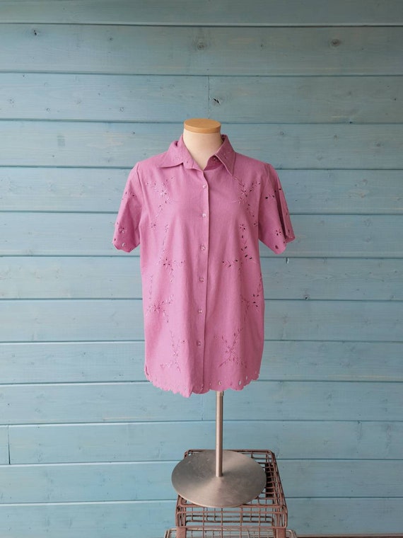 1990s Pink Eyelet Cotton Button Up Blouse Size Sma