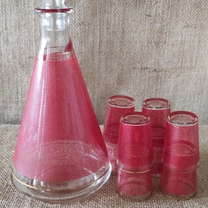 aperitif carafe and glasses in red granita glass french art deco carafe